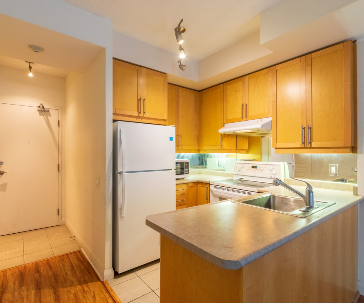Affordable suite at Elev’n Residences. Rental at Toronto, Ontario. Kitchen