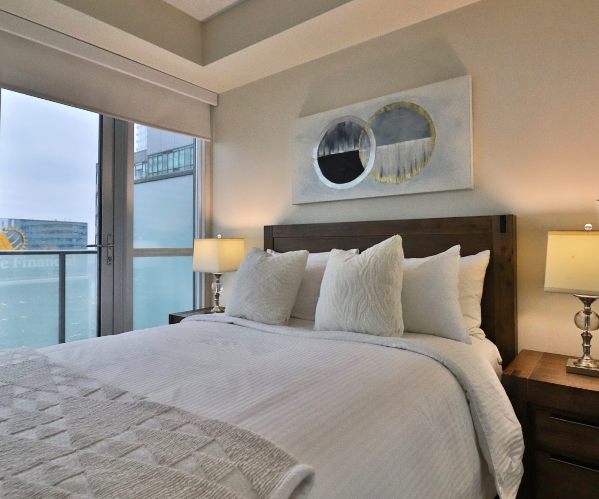 MLS - 65 Bremner Blvd - Maple Leaf Square Rental