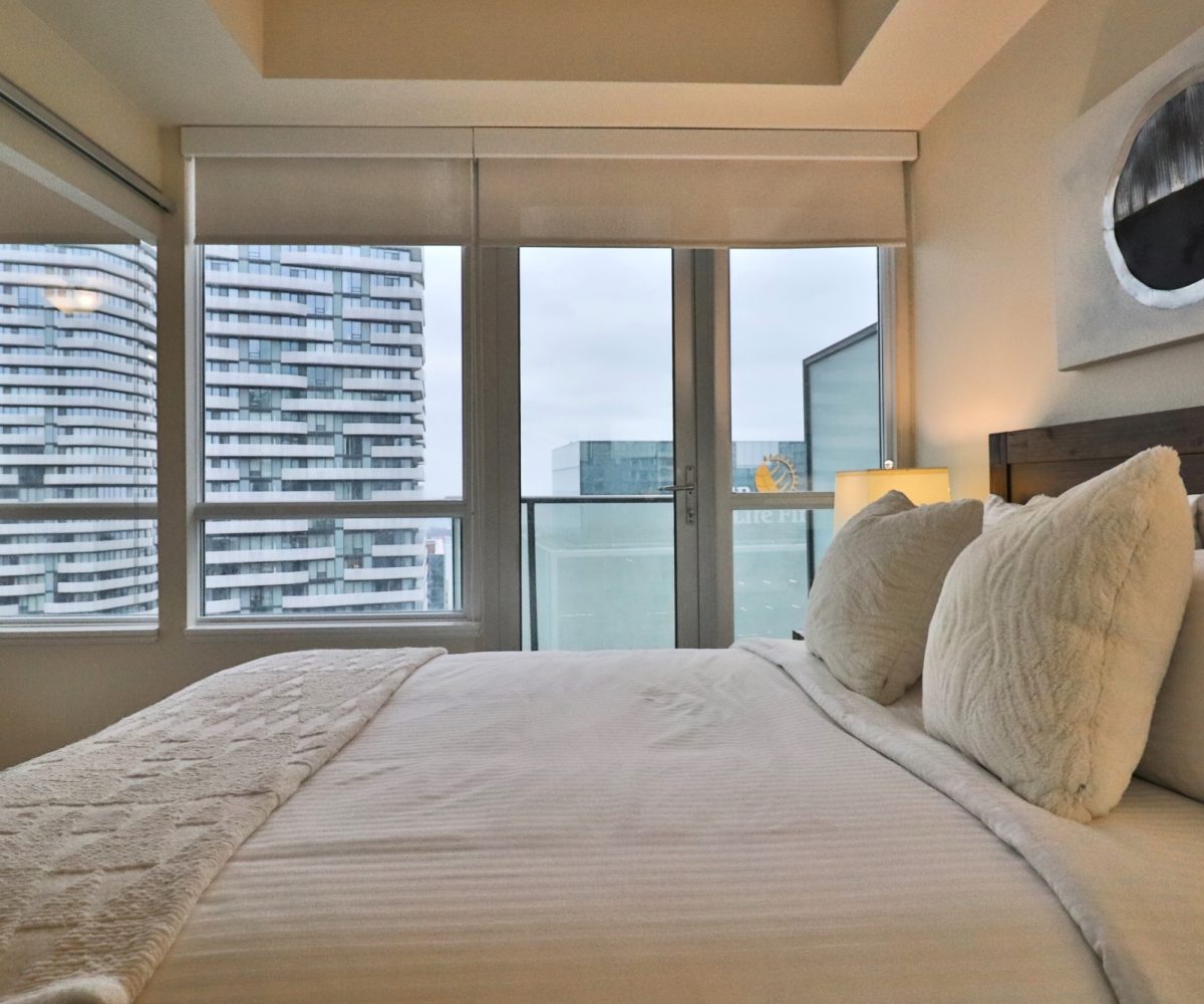 MLS - 65 Bremner Blvd - Maple Leaf Square Rental