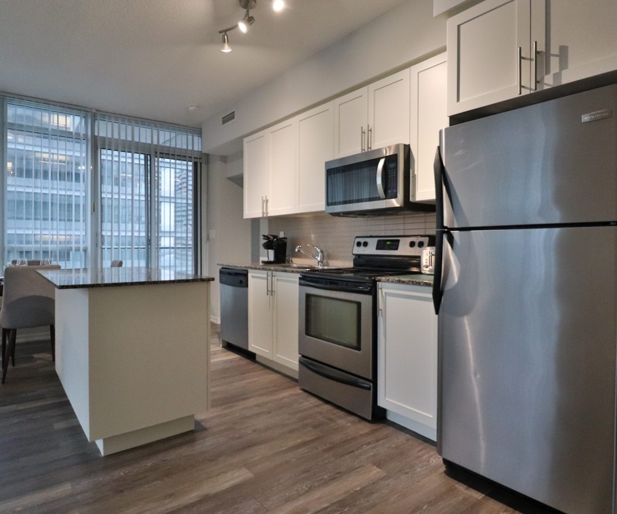 Maple Leaf Square - 65 Bremner - Furnished Two Bedroom Condo