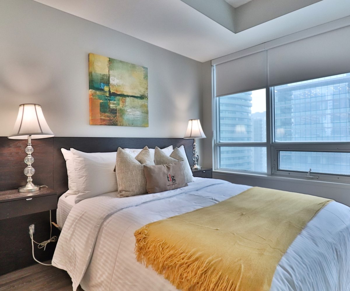 Maple Leaf Square - 65 Bremner - Furnished Two Bedroom Condo