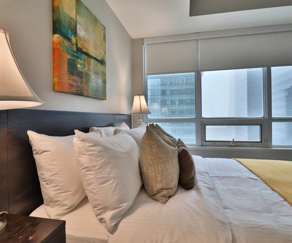 Maple Leaf Square - 65 Bremner - Furnished Two Bedroom Condo