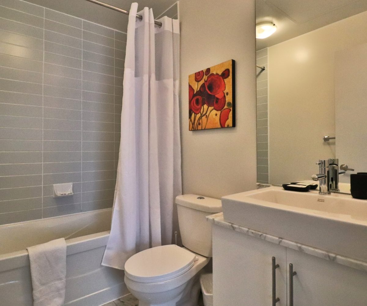 Maple Leaf Square - 65 Bremner - Furnished Two Bedroom Condo