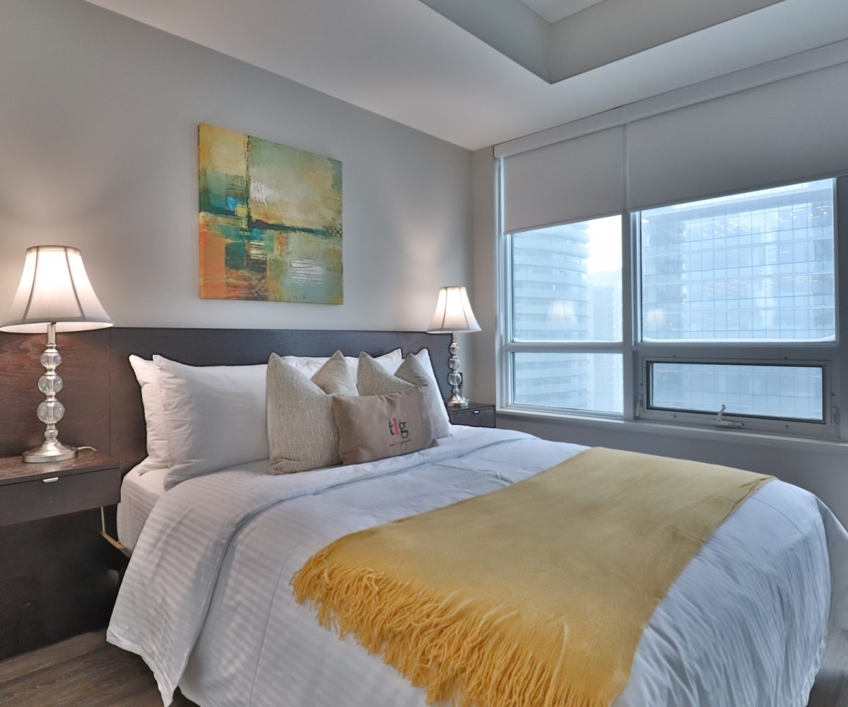 Maple Leaf Square - 65 Bremner - Furnished Two Bedroom Condo