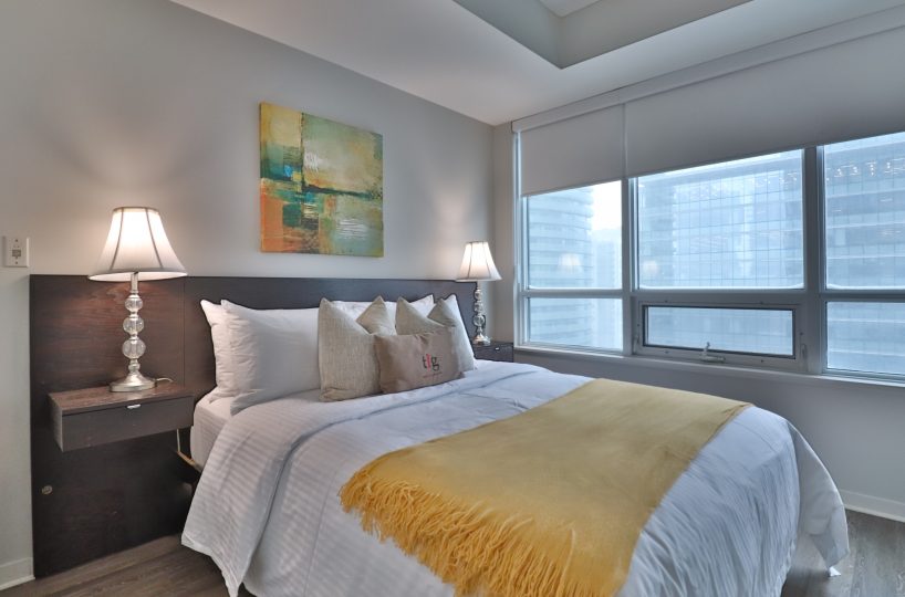 Maple Leaf Square - 65 Bremner - Furnished Two Bedroom Condo