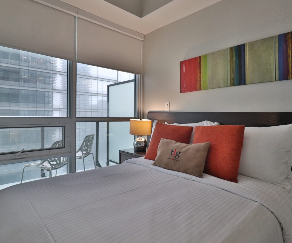 Maple Leaf Square - 65 Bremner - Furnished Two Bedroom Condo