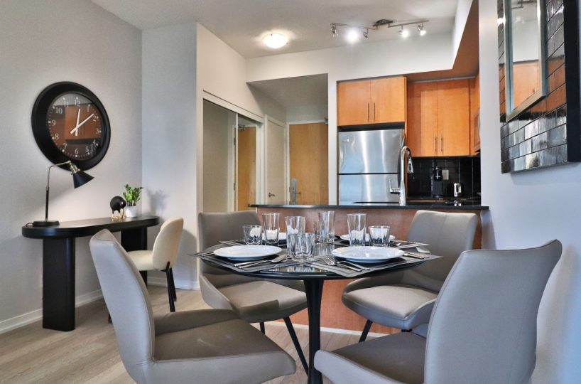 Maple Leaf Square - 65 Bremner Blvd - Furnished Two Bedroom Toronto