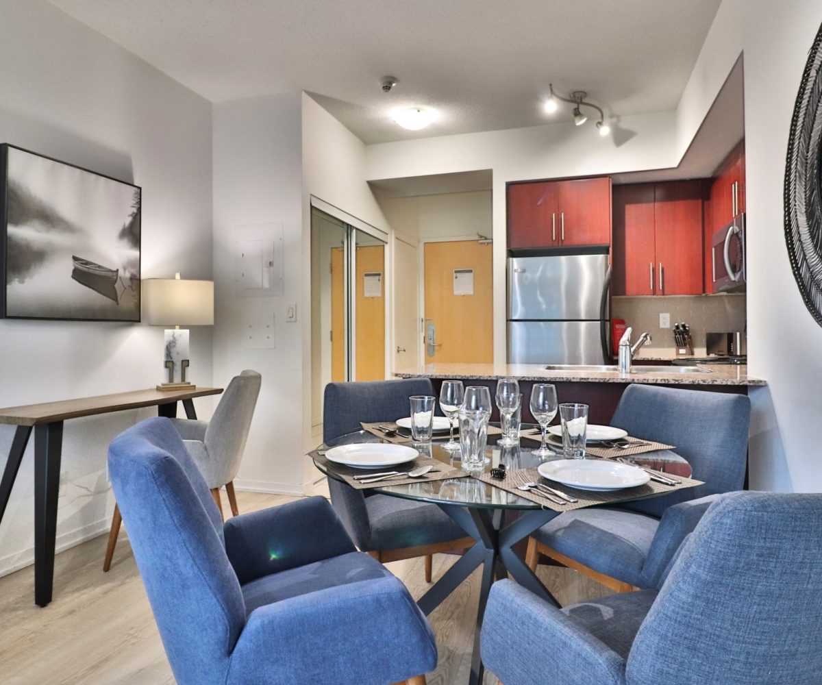 Maple Leaf Square - 65 Bremner Blvd - Furnished Two Bedroom Toronto