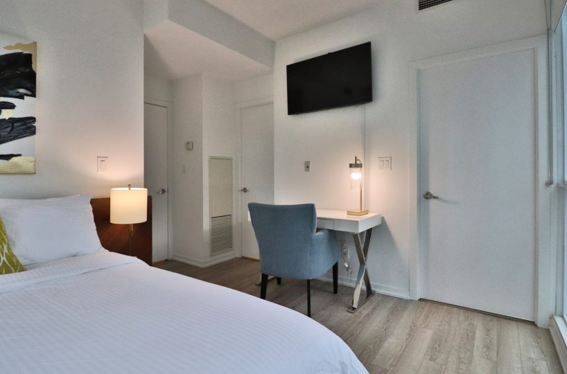 Maple Leaf Square - 65 Bremner Blvd - Furnished Two Bedroom Toronto