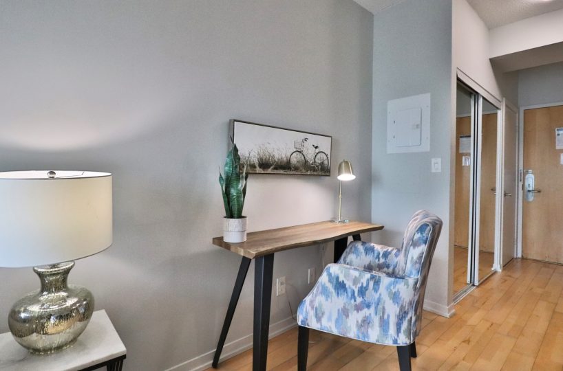 Maple Leaf Square - 65 Bremner Blvd - Furnished Two Bedroom Toronto