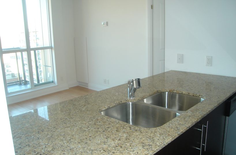 2 bed 2 bath