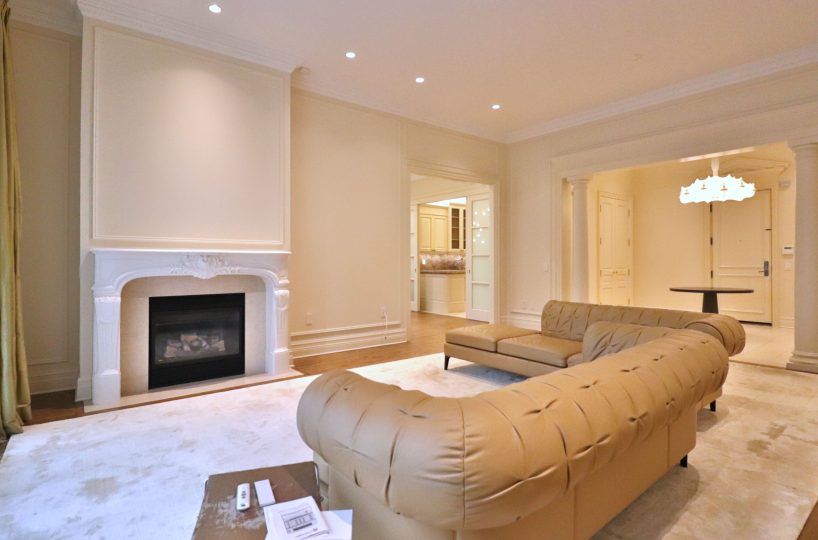 Exclusive 2-bedroom unit for rent at 1 Post Road.
