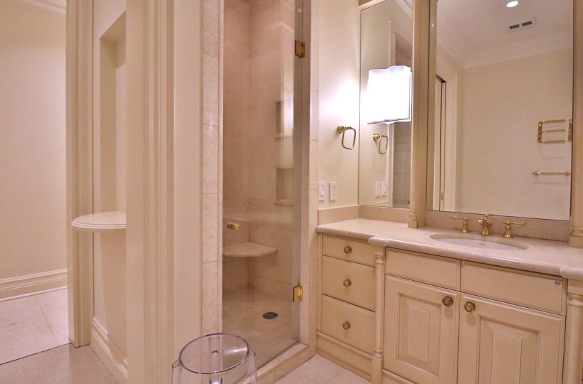 Exclusive 2-bedroom unit for rent at 1 Post Road.
