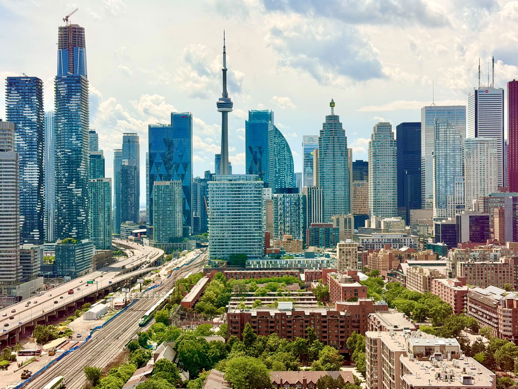 Located in the heart of the historic Distillery District, this bright and spacious approximately 1,000-square-foot residence features floor-to-ceiling windows and a large private balcony.