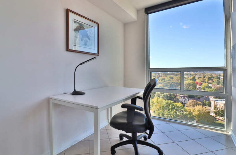 Continental Condos -509 Beecroft - 2 Bedroom Corporate Furnished Rental