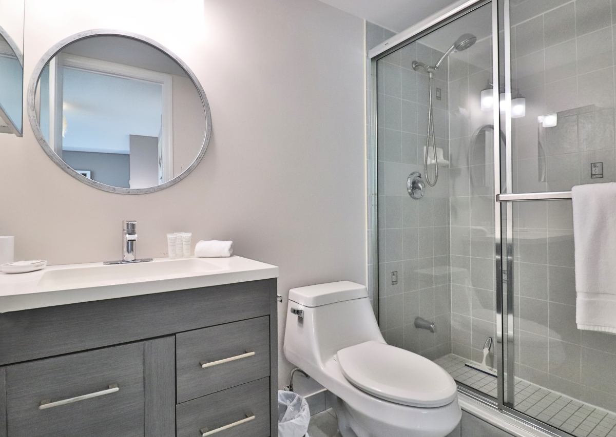 Continental Condos -509 Beecroft - 2 Bedroom Corporate Furnished Rental