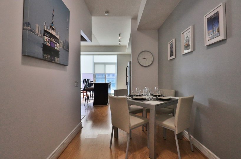 VU - 112 George St - Furnished 1 Bedroom + Den at The VU
