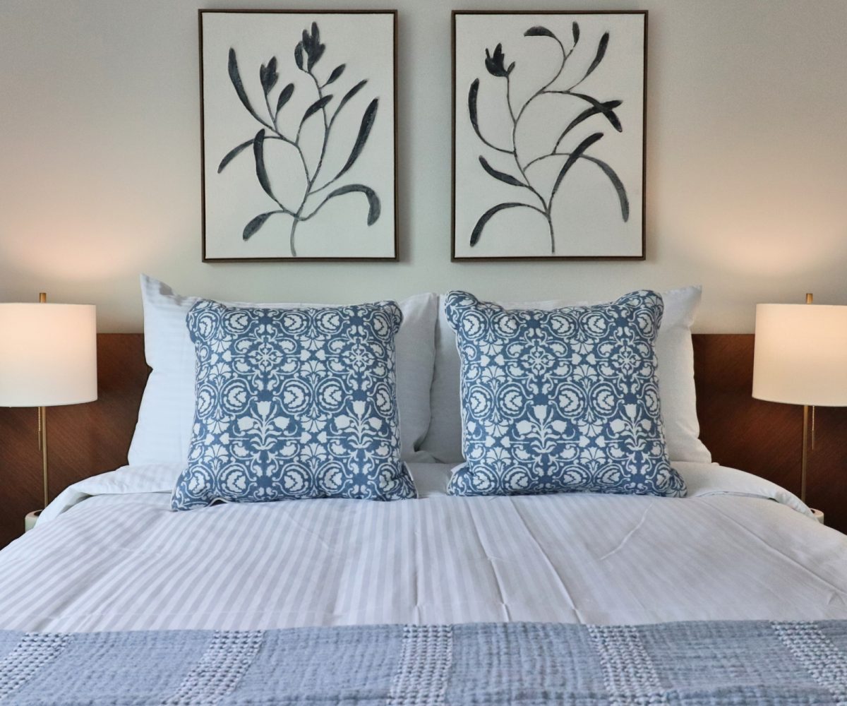 The Goode Condos - 35 Parliament Street - 3 Bedroom Furnished Executive Suite