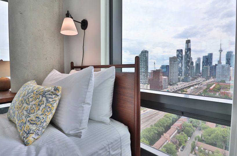 The Goode Condos - 35 Parliament Street - 3 Bedroom Furnished Executive Suite