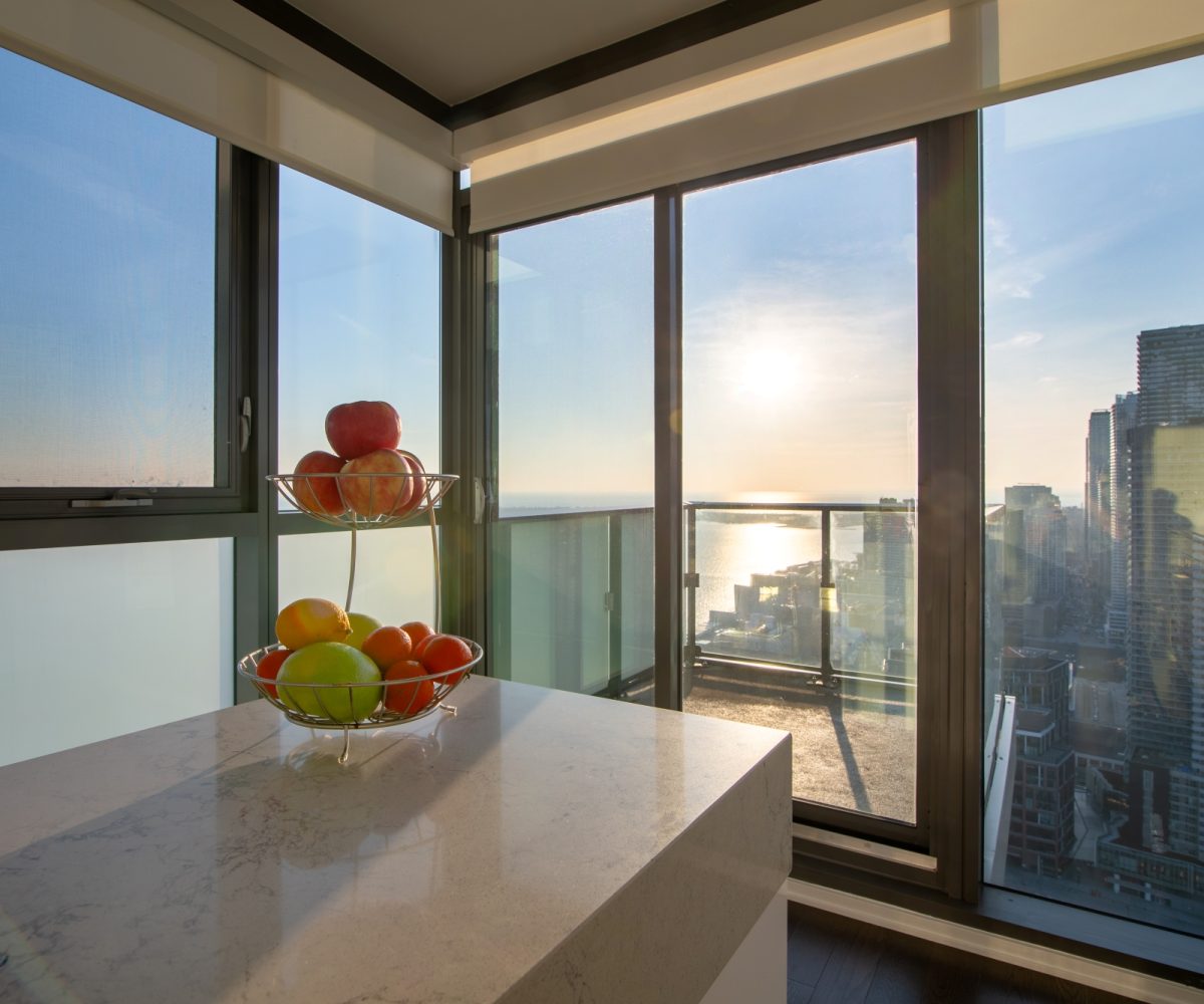 Monde - 16 Bonnycastle St - 2 Bedroom Furnished Suite at The Monde