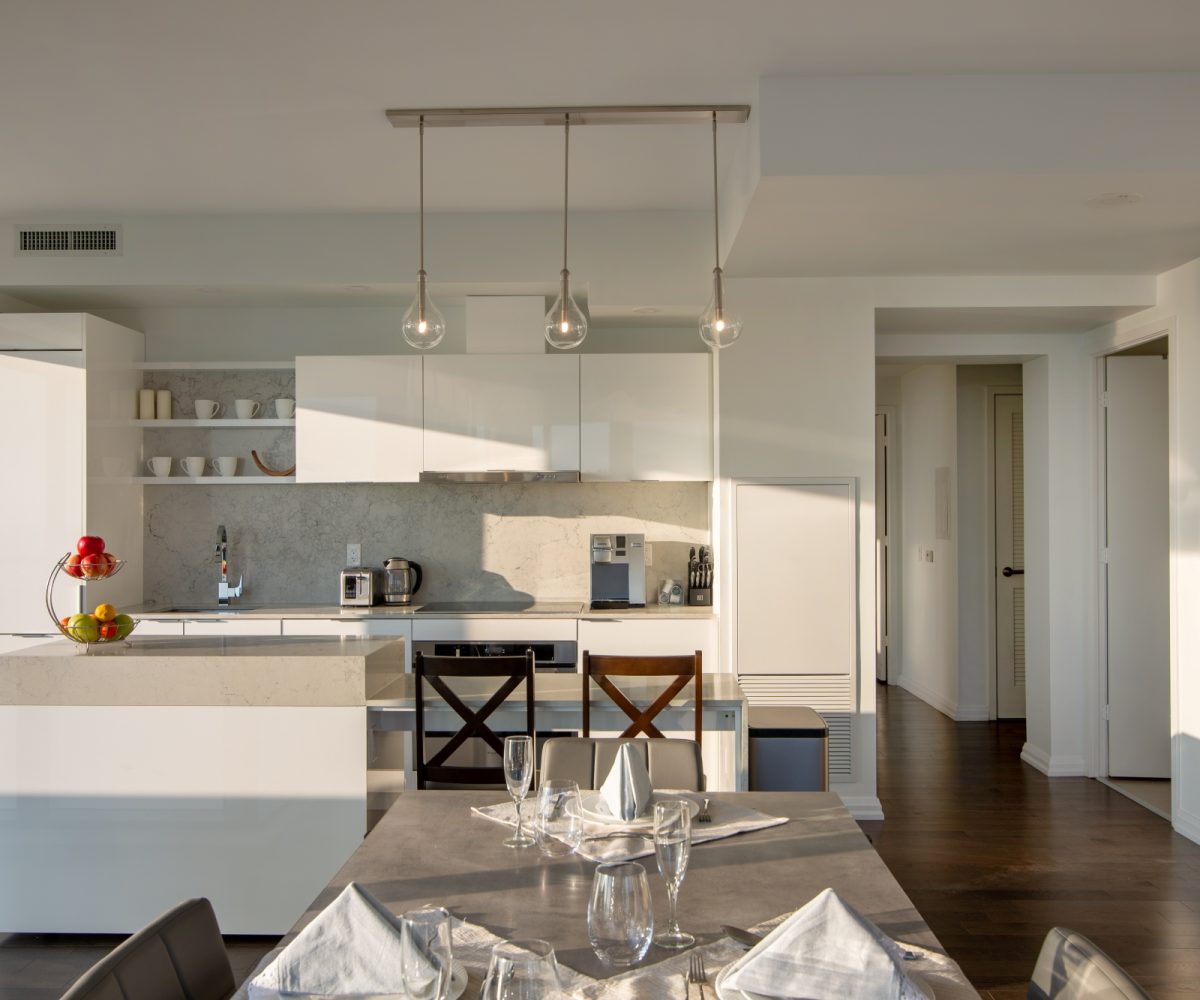 Monde - 16 Bonnycastle St - 2 Bedroom Furnished Suite at The Monde