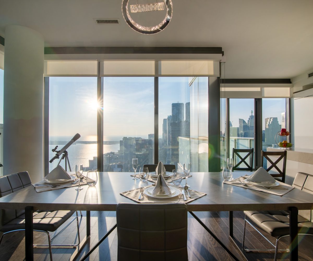 Monde - 16 Bonnycastle St - 2 Bedroom Furnished Suite at The Monde
