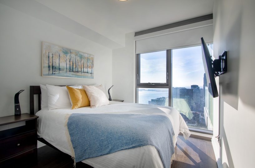 Monde - 16 Bonnycastle St - 2 Bedroom Furnished Suite at The Monde