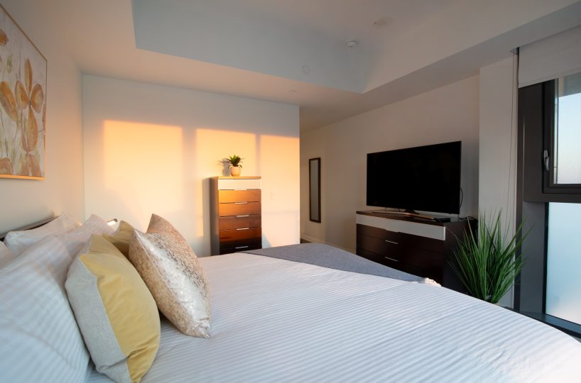 Monde - 16 Bonnycastle St - 2 Bedroom Furnished Suite at The Monde