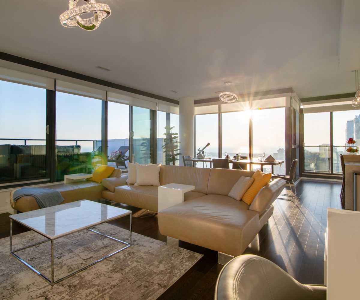 Monde - 16 Bonnycastle St - 2 Bedroom Furnished Suite at The Monde