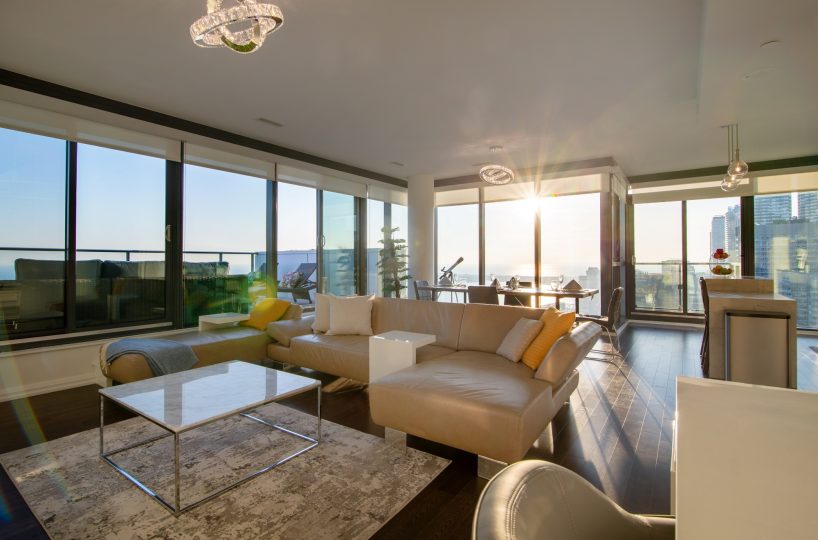 Monde - 16 Bonnycastle St - 2 Bedroom Furnished Suite at The Monde